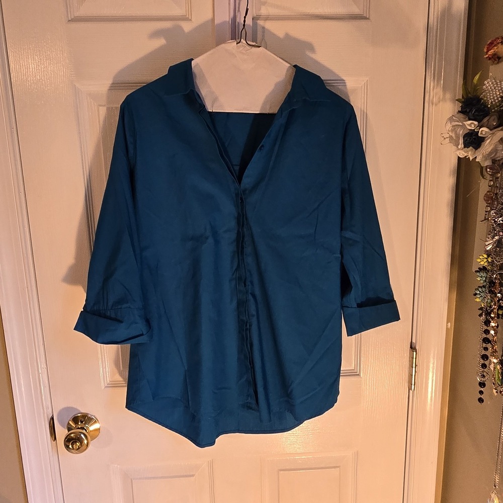 Worthington Women Blue Long Sleeve Button Down Shirt Blouse Top Stretch Size L